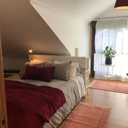 Manuel Maria Apartment *